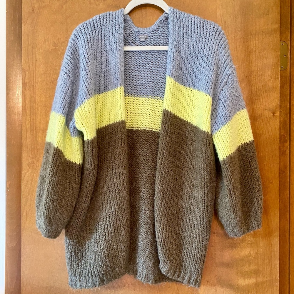 XS/S Aerie Chunky Knit Cardigan